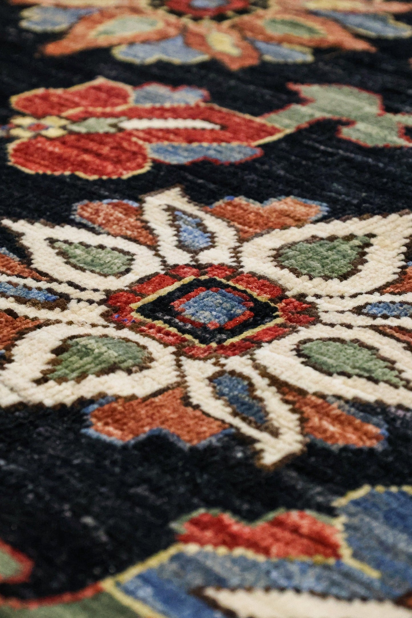 Mina Khani Handwoven Tribal Rug, J81381