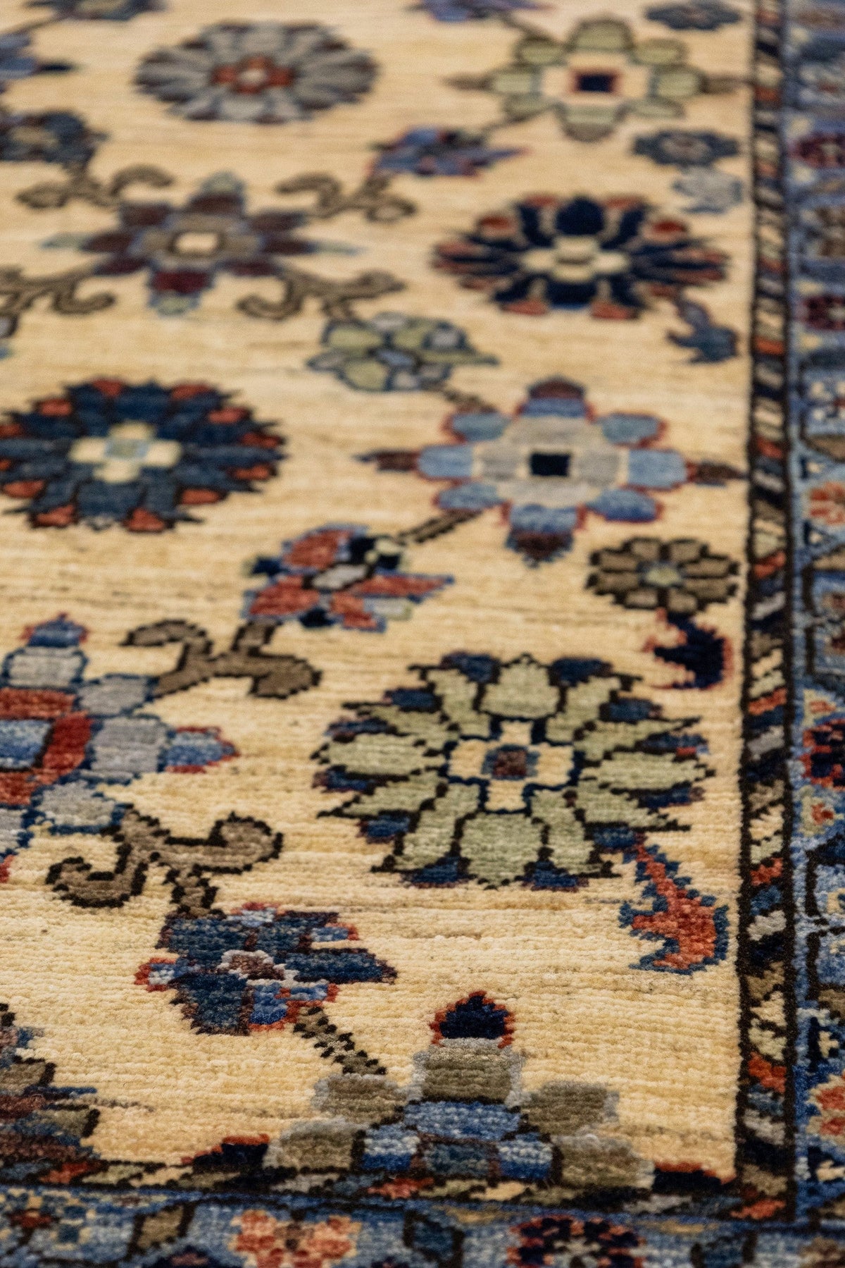 Mina Khani Handwoven Tribal Rug, J86216
