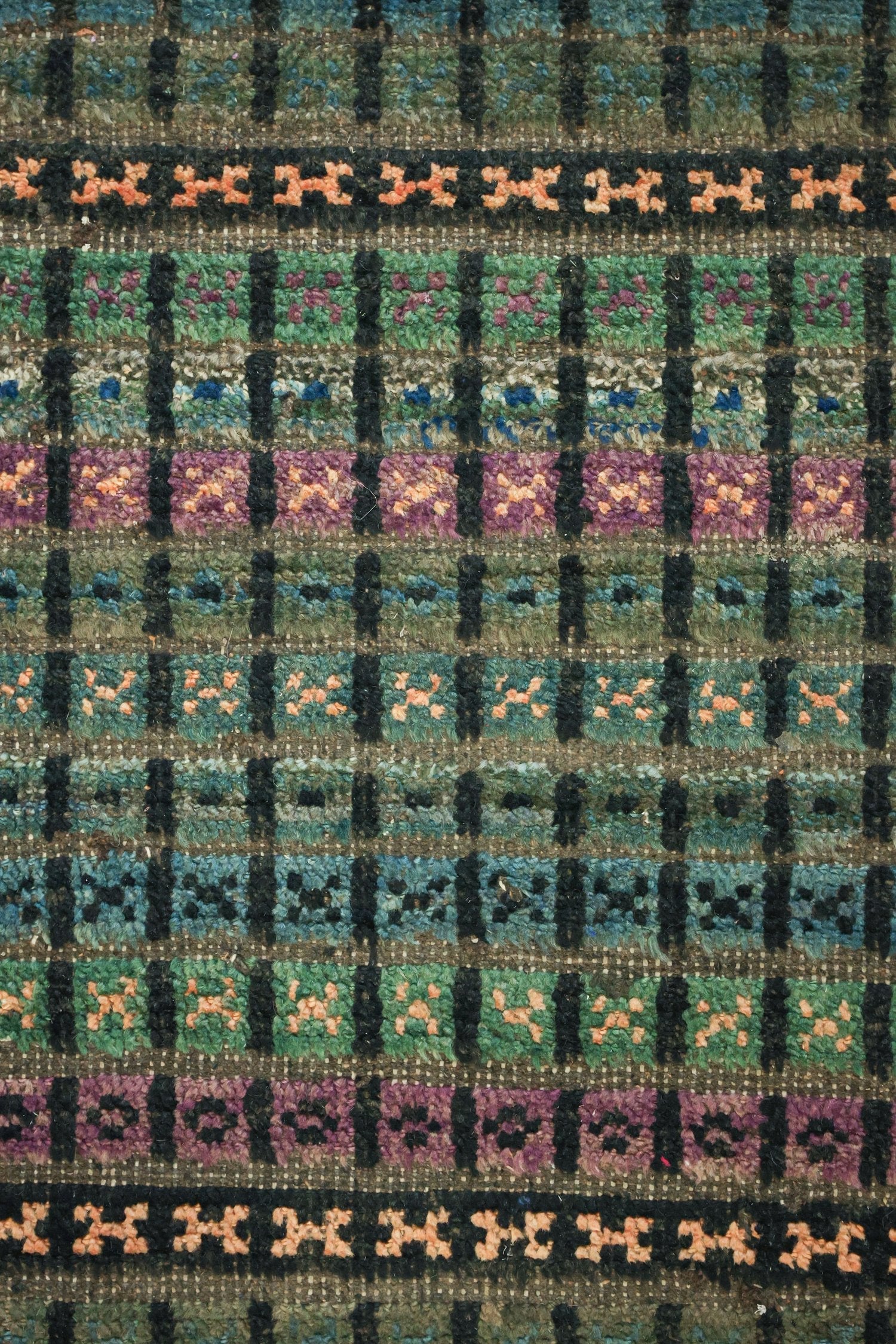Moroccan Handwoven Tribal Rug, J70108