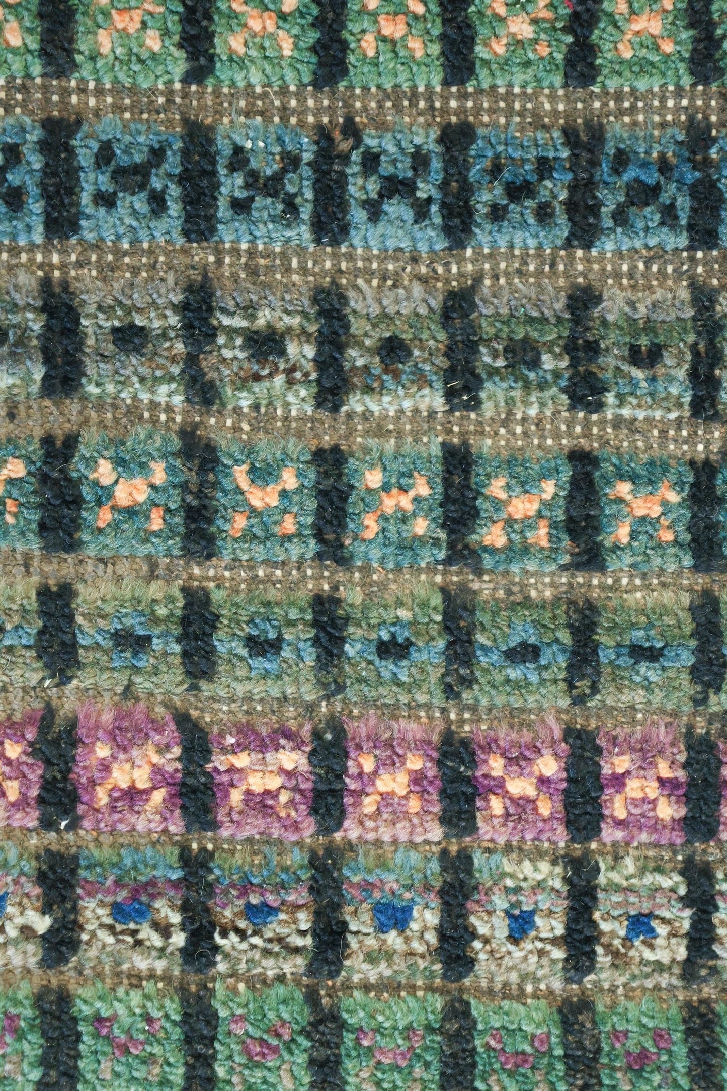 Moroccan Handwoven Closeout Rug, J70108