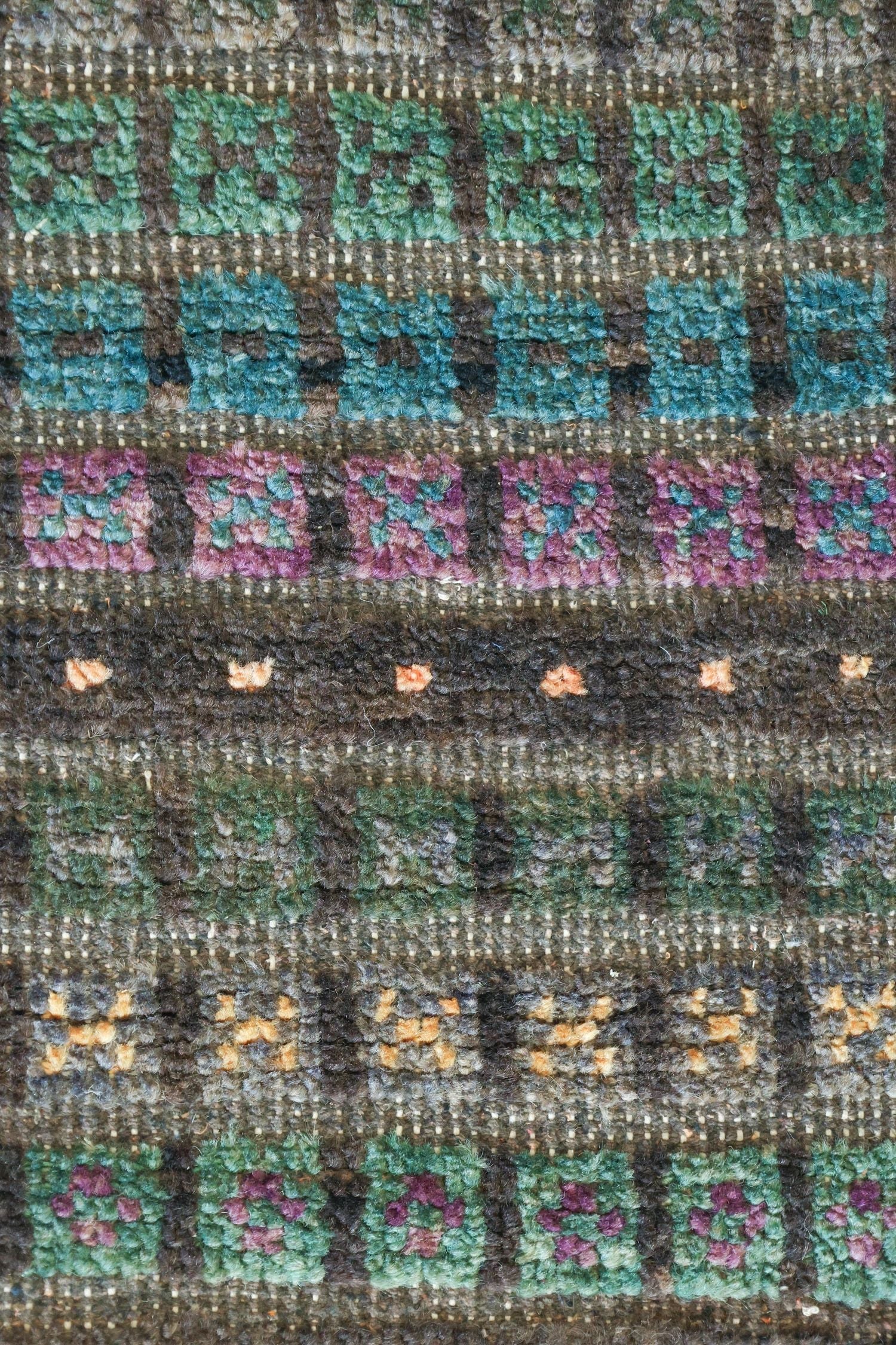 Moroccan Handwoven Tribal Rug, J70108