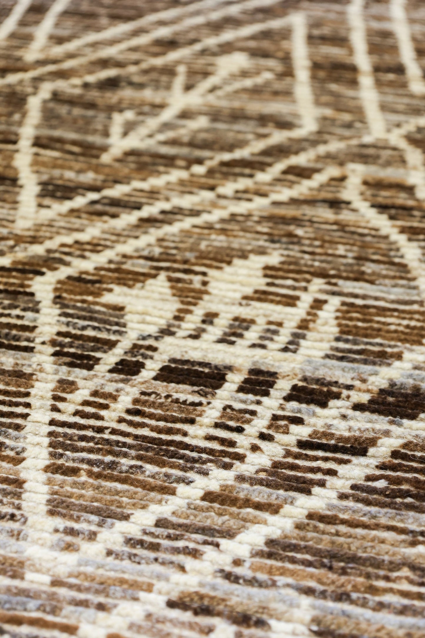 Moroccan Handwoven Tribal Rug, J80323
