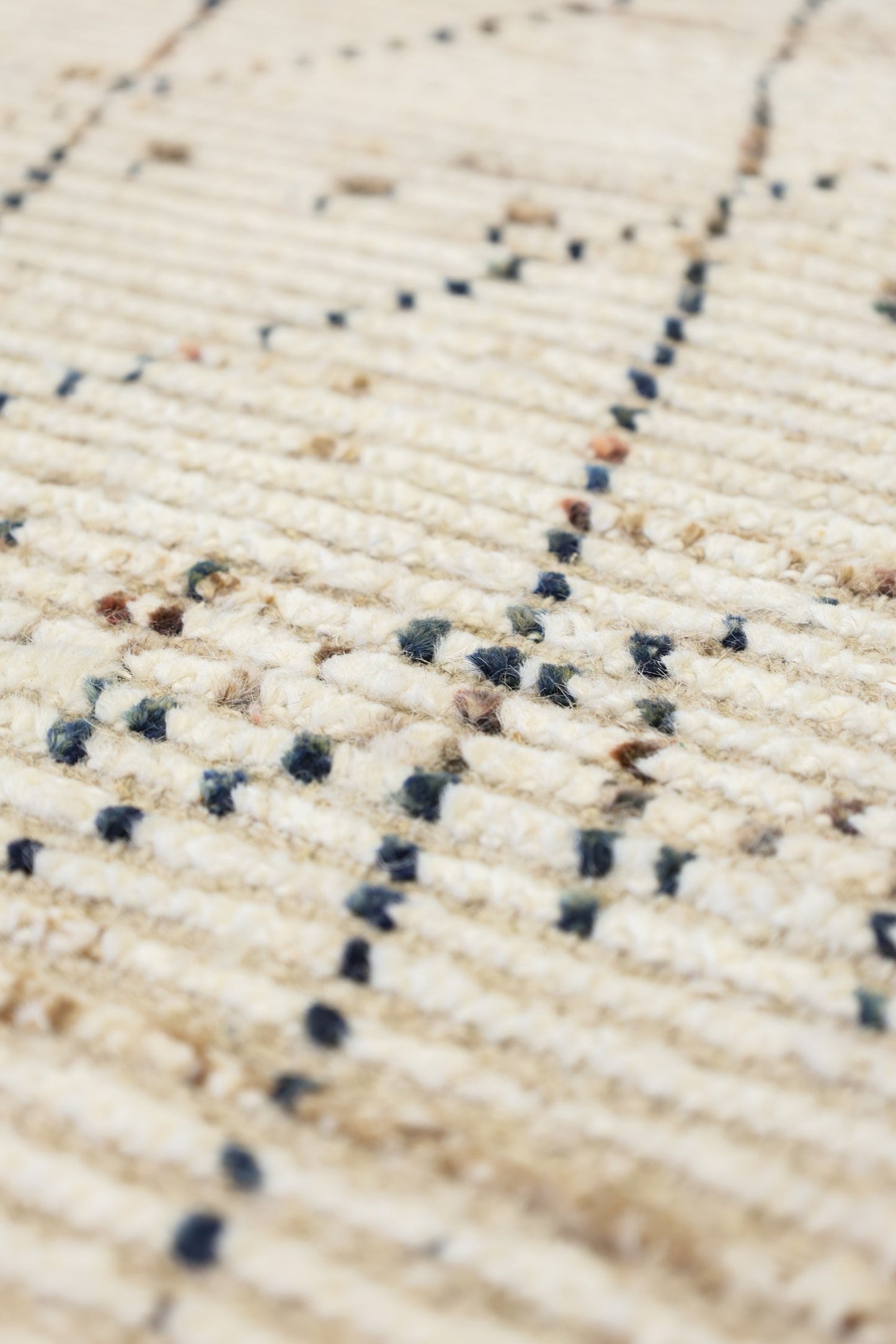 Moroccan Handwoven Tribal Rug, J80324