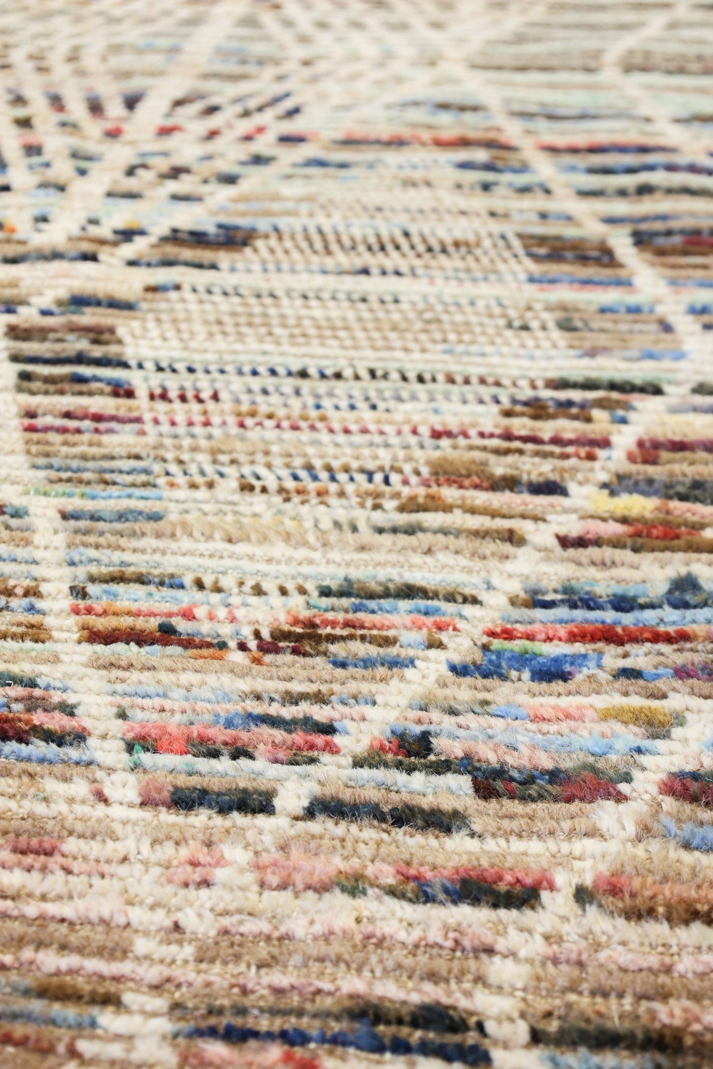 Moroccan Handwoven Tribal Rug, J80325