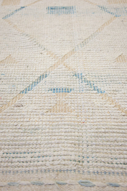 Moroccan Handwoven Tribal Rug, J70118