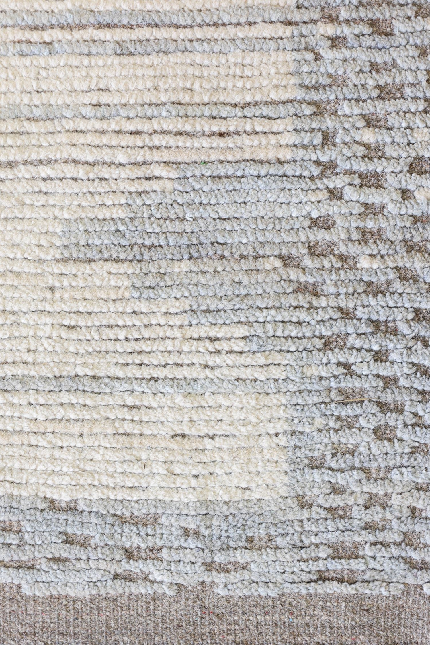 Moroccan Handwoven Tribal Rug, J78295