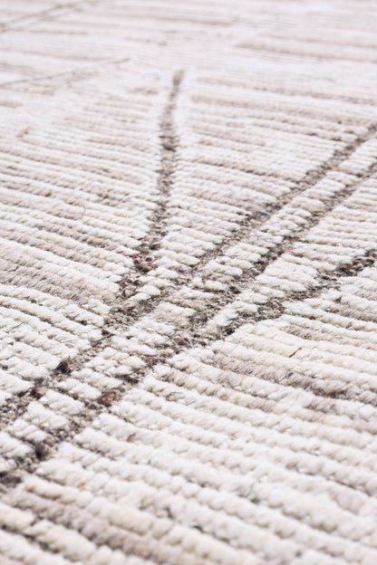 Moroccan Handwoven Tribal Rug, J78324