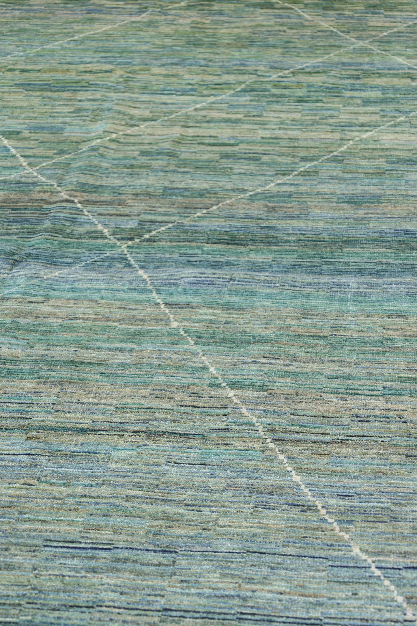 Moroccan Handwoven Tribal Rug, J79720