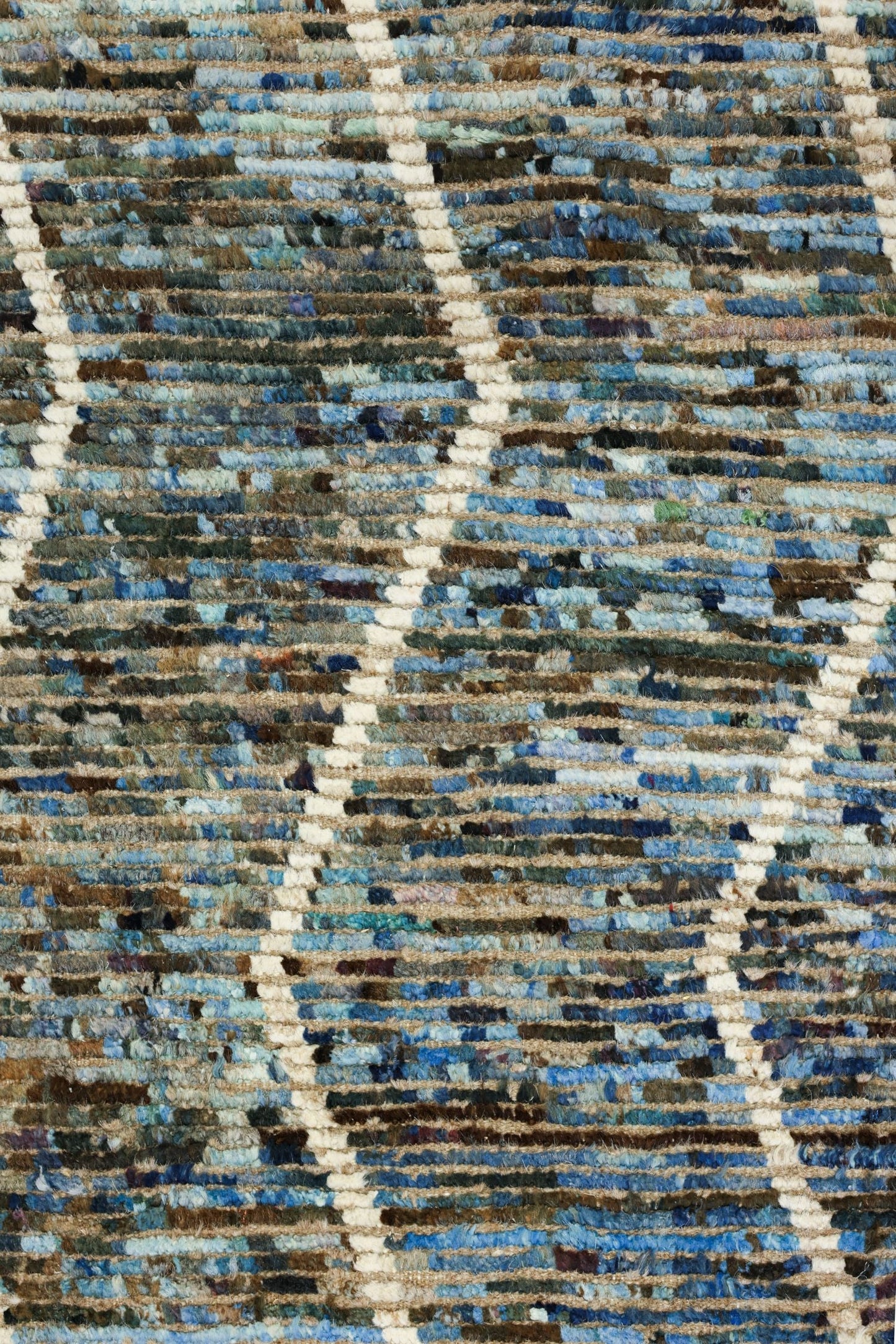 Moroccan Handwoven Tribal Rug, J80319