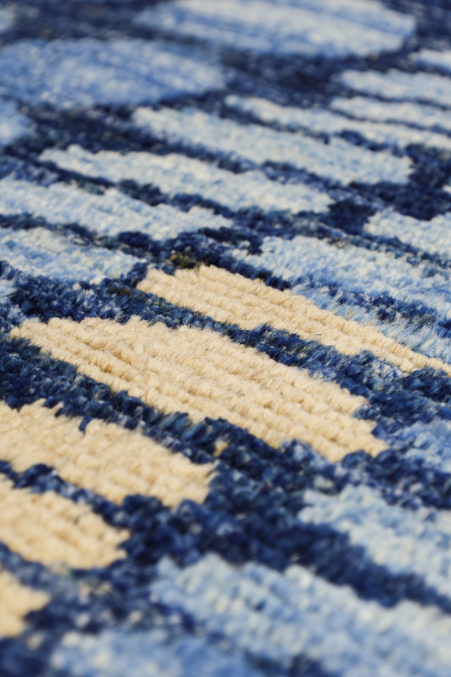 Moroccan Handwoven Tribal Rug, J80662