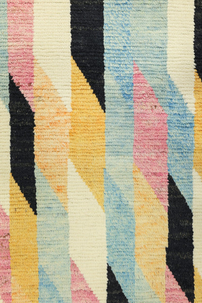 Moroccan Handwoven Tribal Rug, J80667