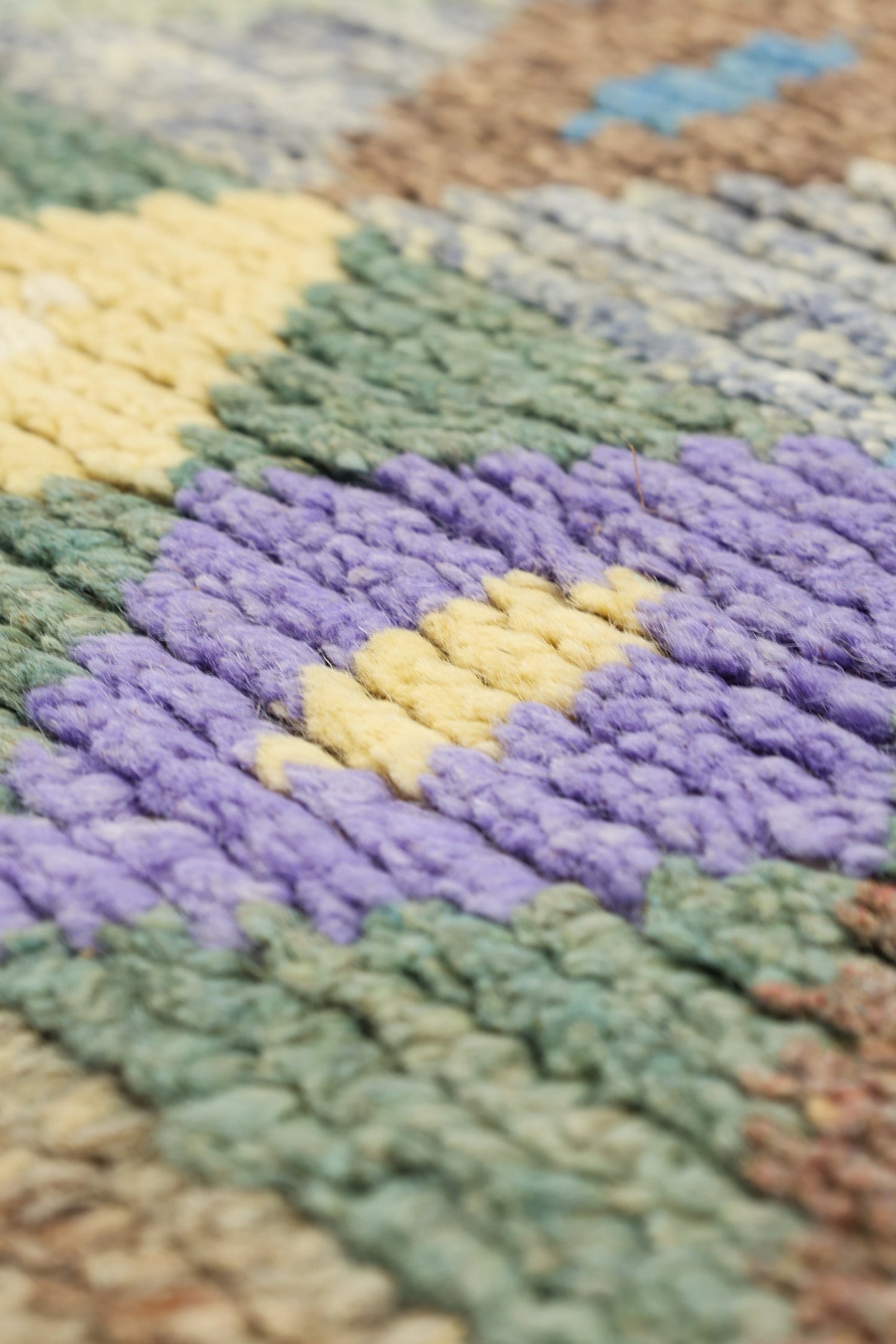 Moroccan Handwoven Tribal Rug, J80670