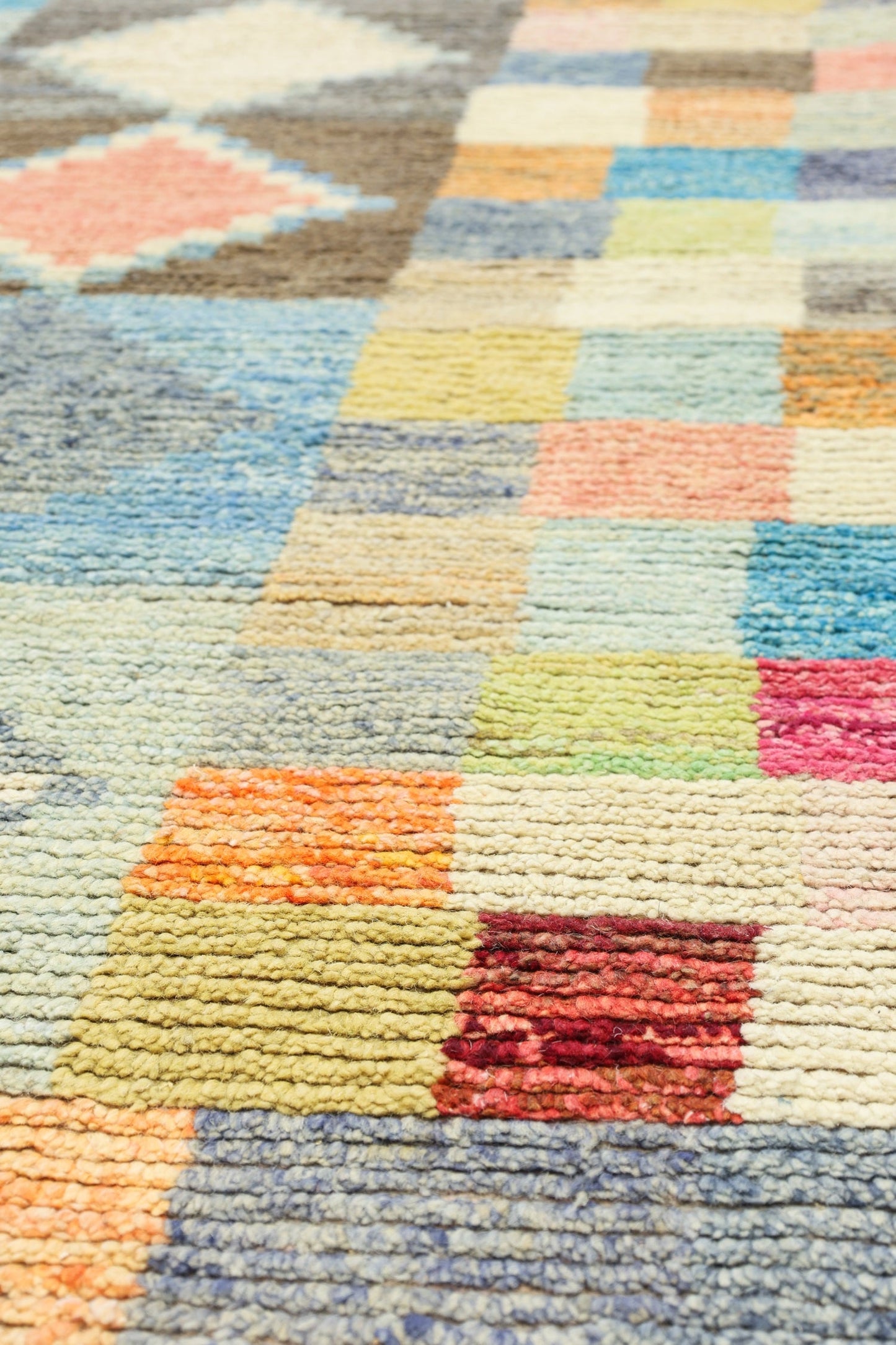 Moroccan Handwoven Tribal Rug, J80676