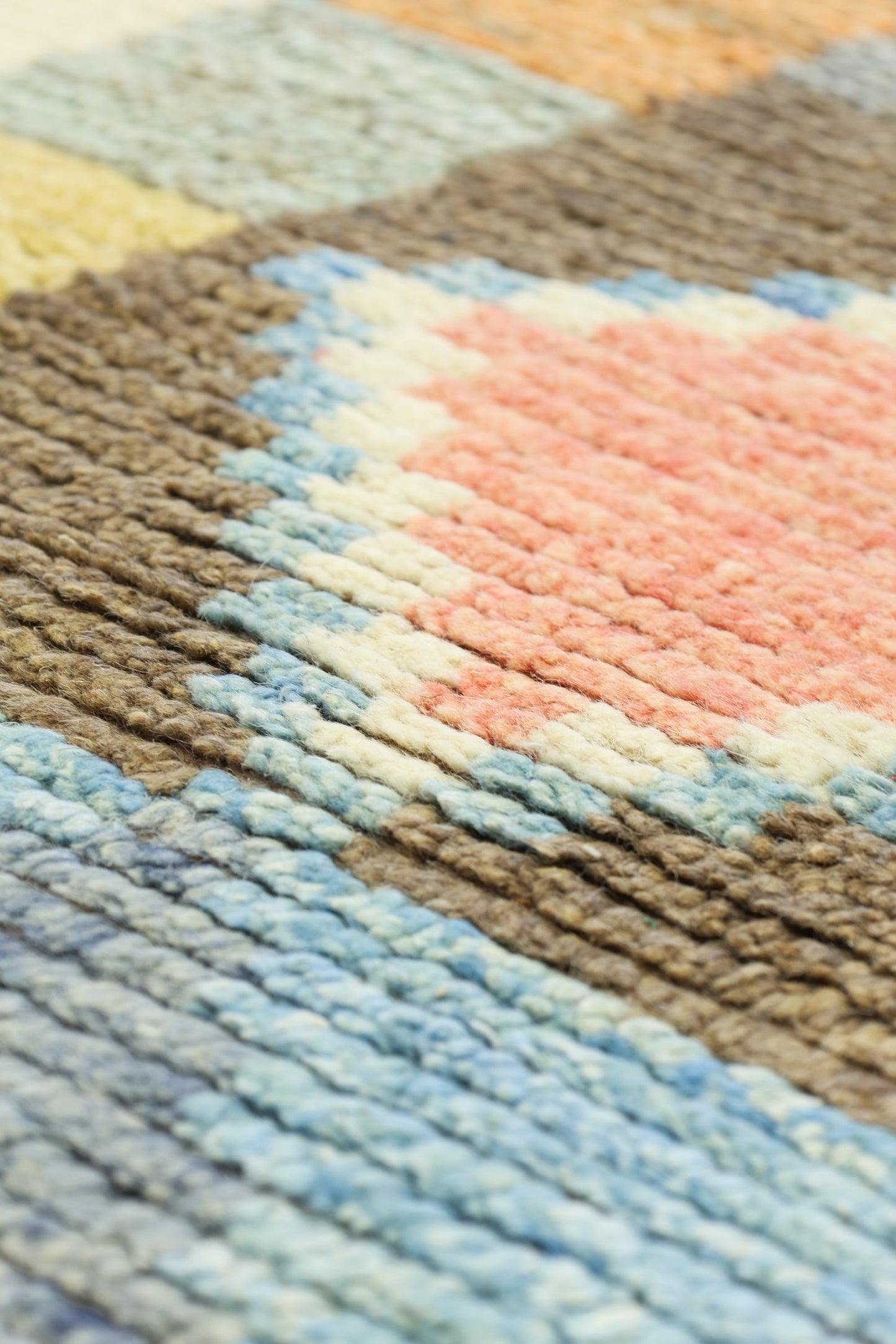 Moroccan Handwoven Tribal Rug, J80676