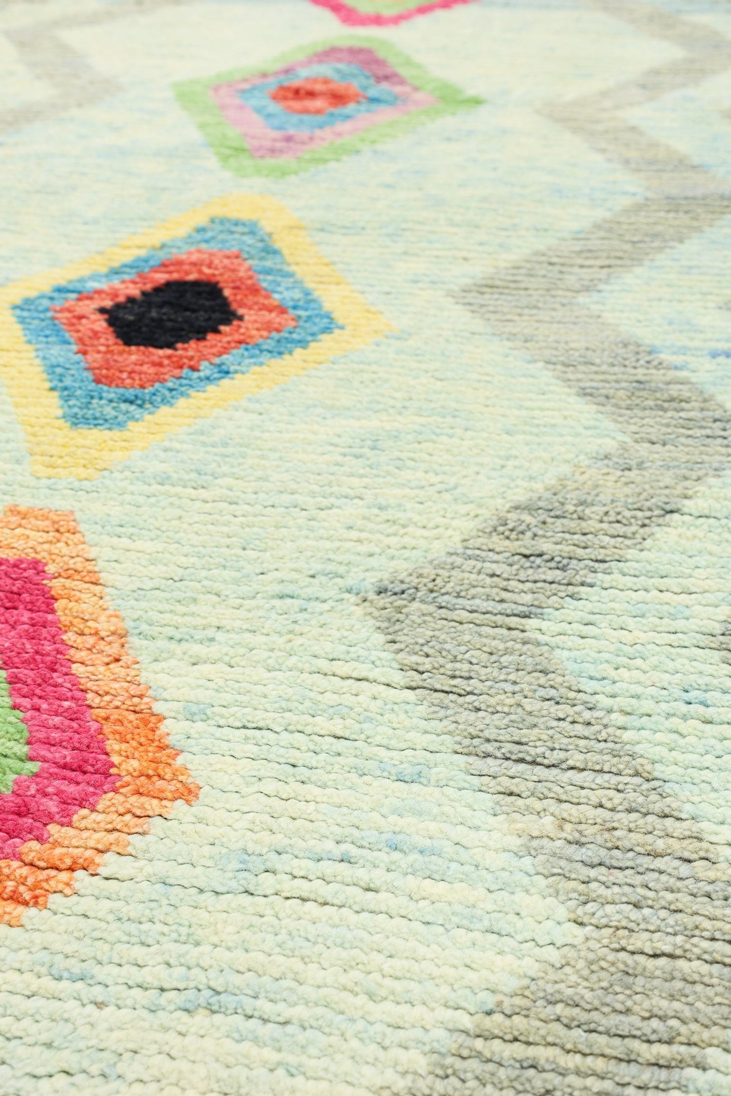 Moroccan Handwoven Tribal Rug, J80682