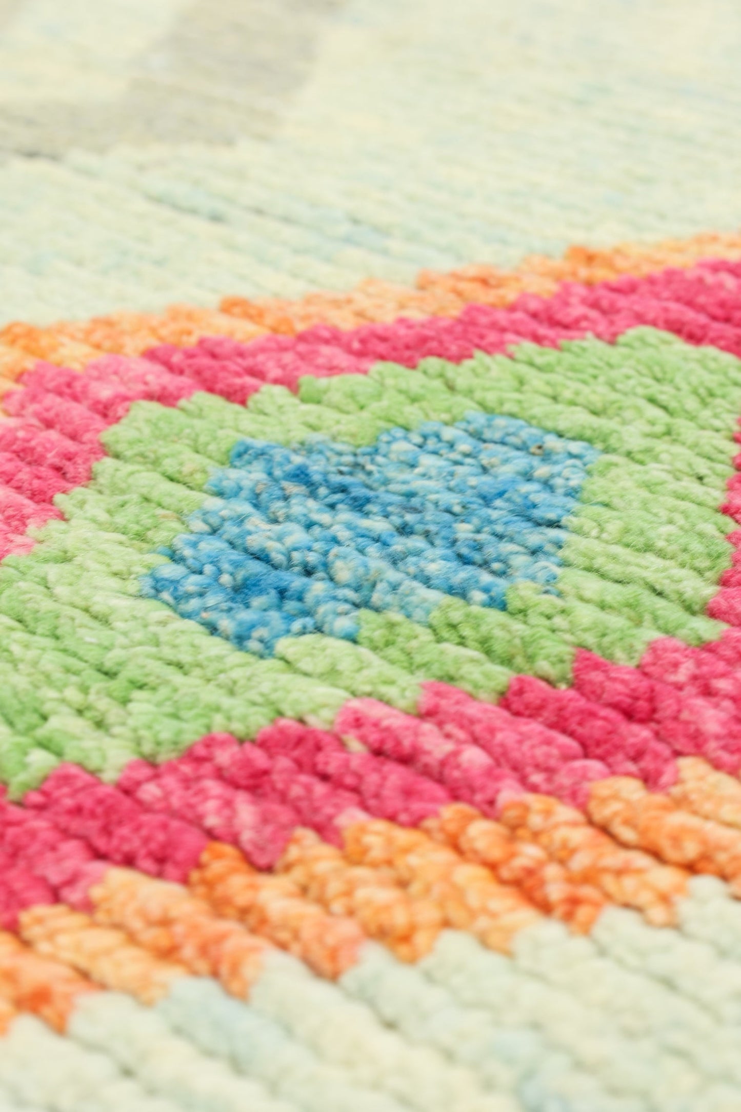 Moroccan Handwoven Tribal Rug, J80682