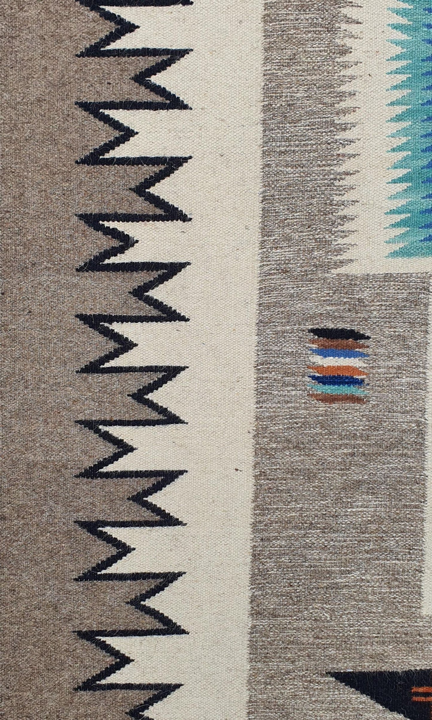 Navajo Design Tribal Rug, J80049