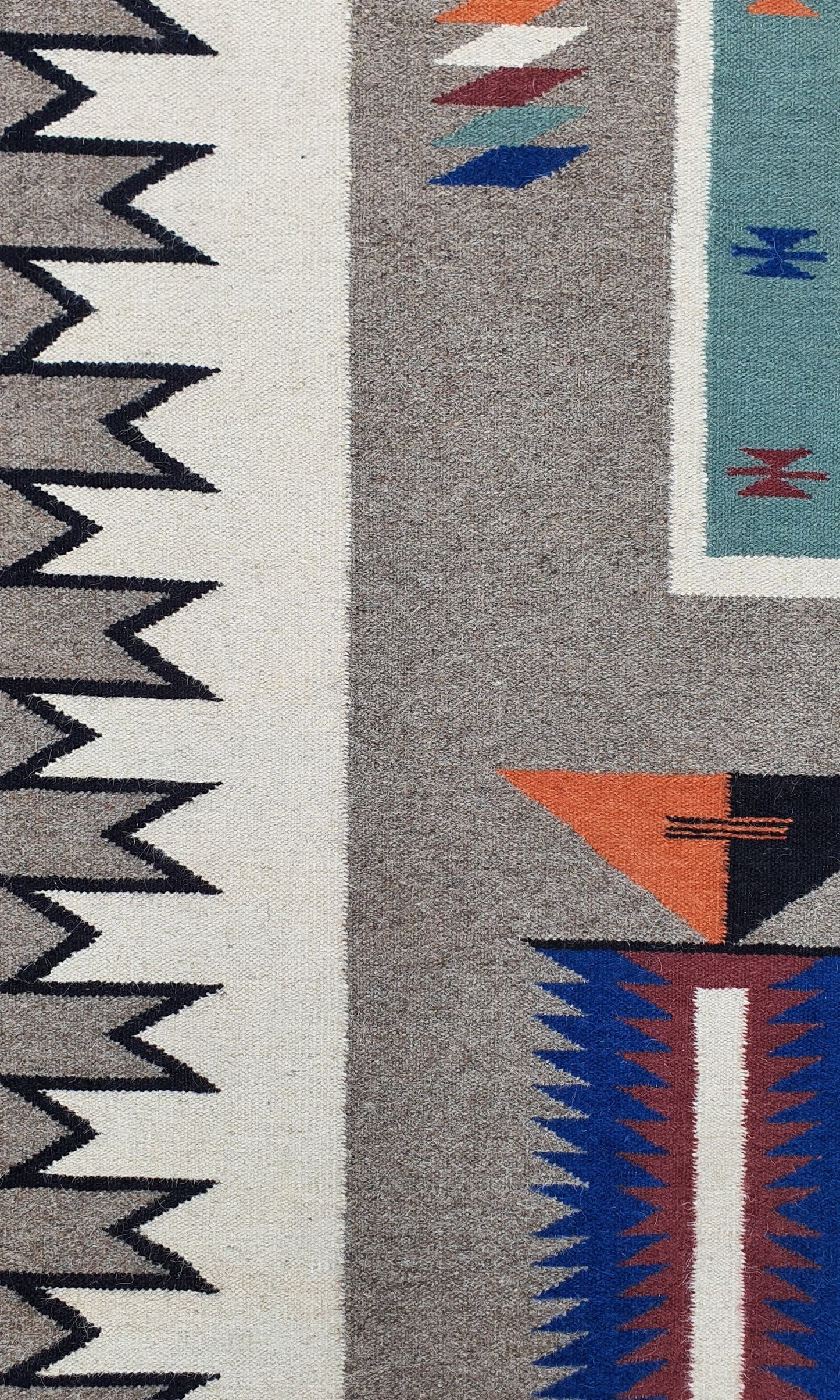 Navajo Design Tribal Rug, J80059