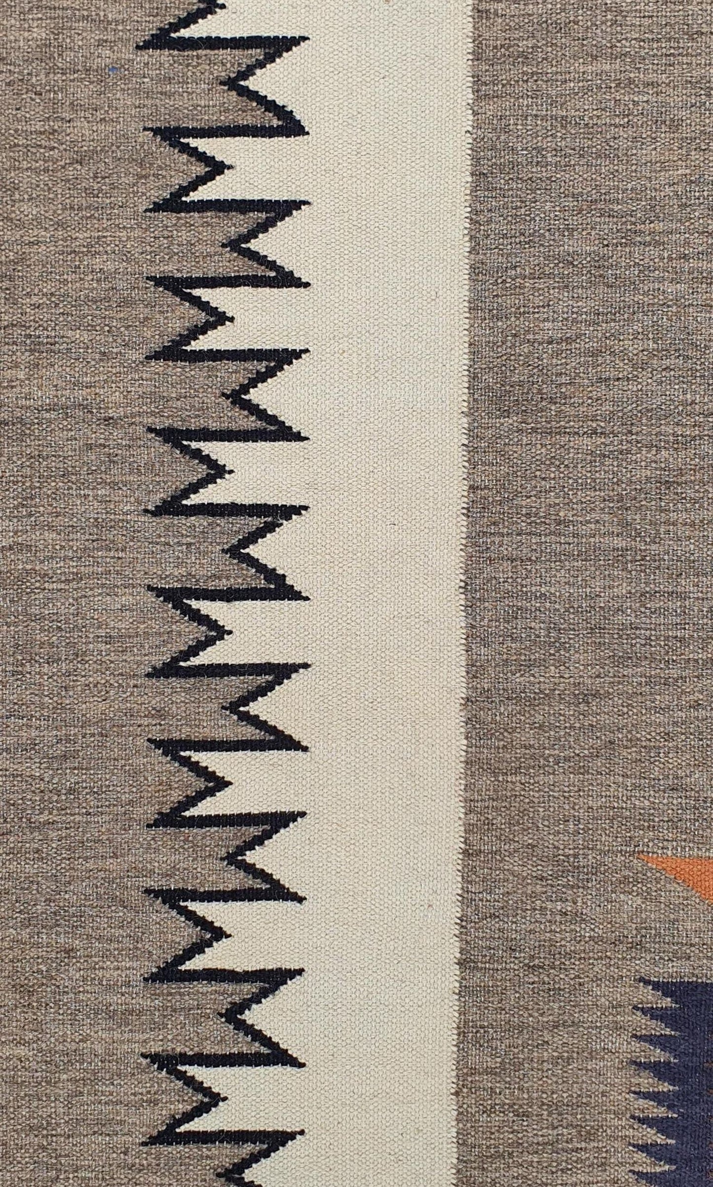 Navajo Design Tribal Rug, J80063