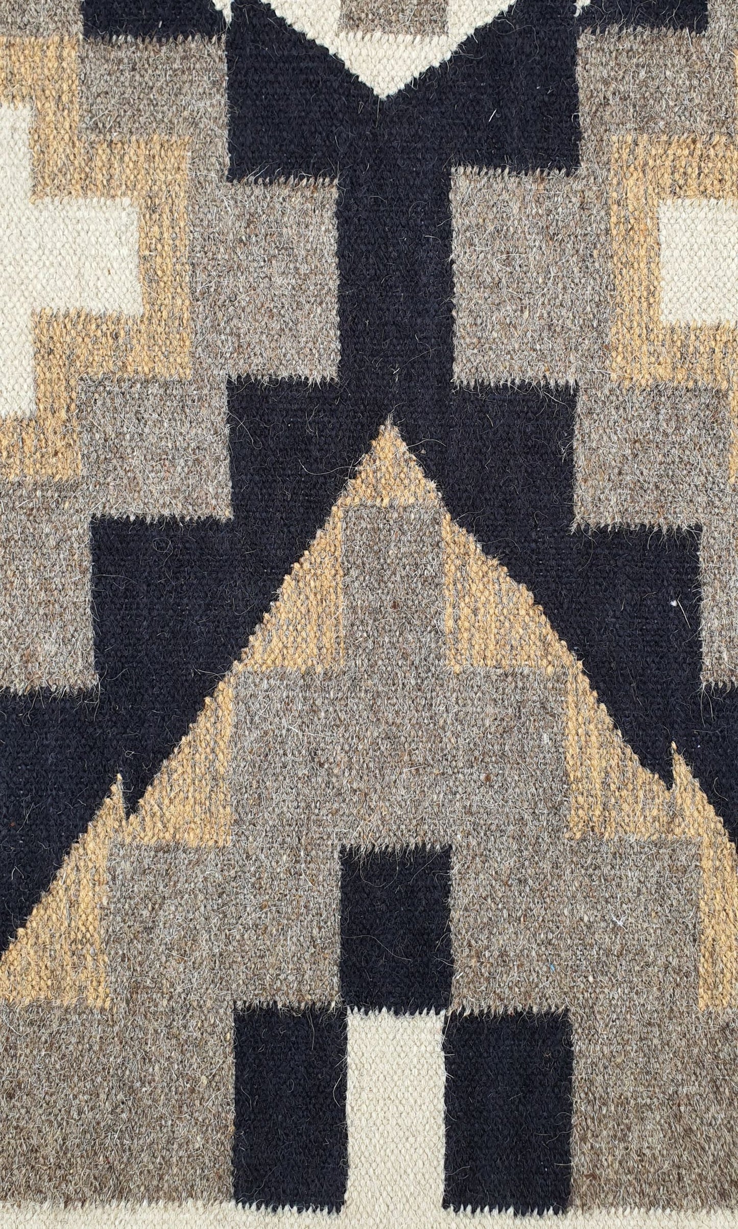 Navajo Design Tribal Rug, J80065