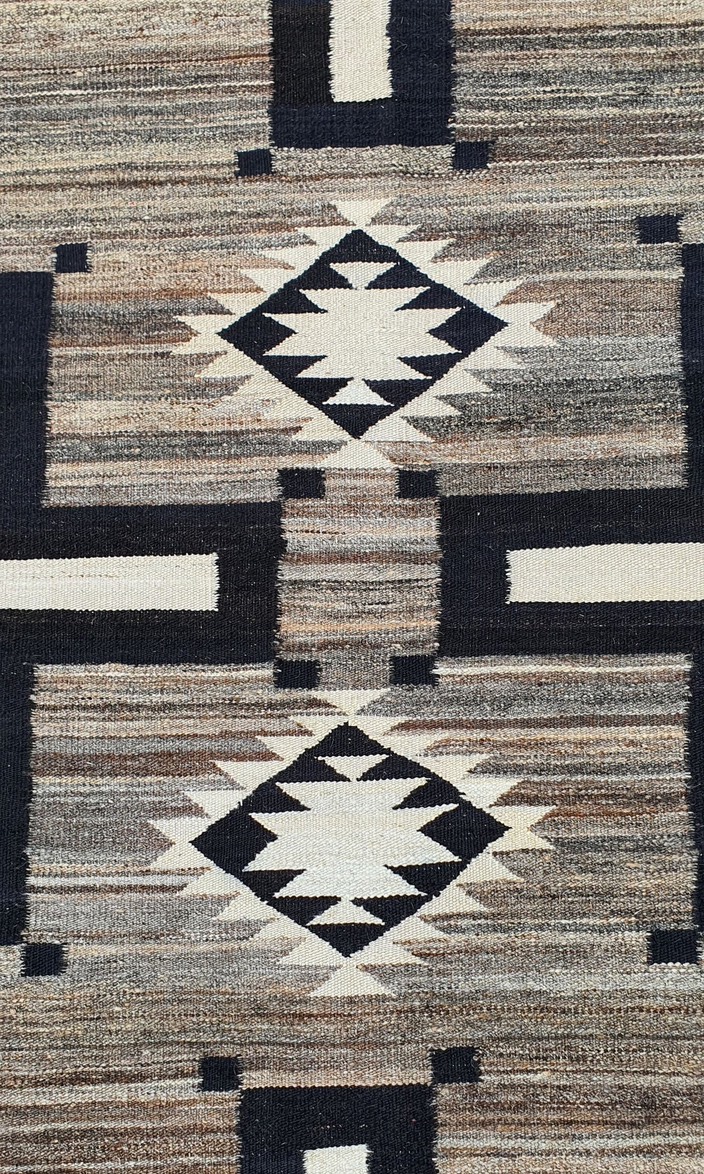 Navajo Design Tribal Rug, J80067