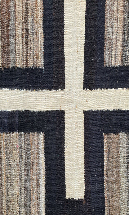 Navajo Design Tribal Rug, J80067
