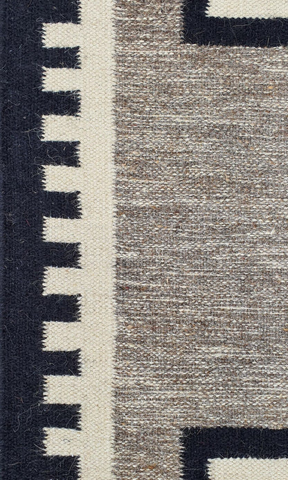 Navajo Design Tribal Rug, J80080