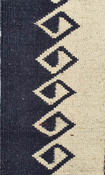 Navajo Design Tribal Rug, J80082