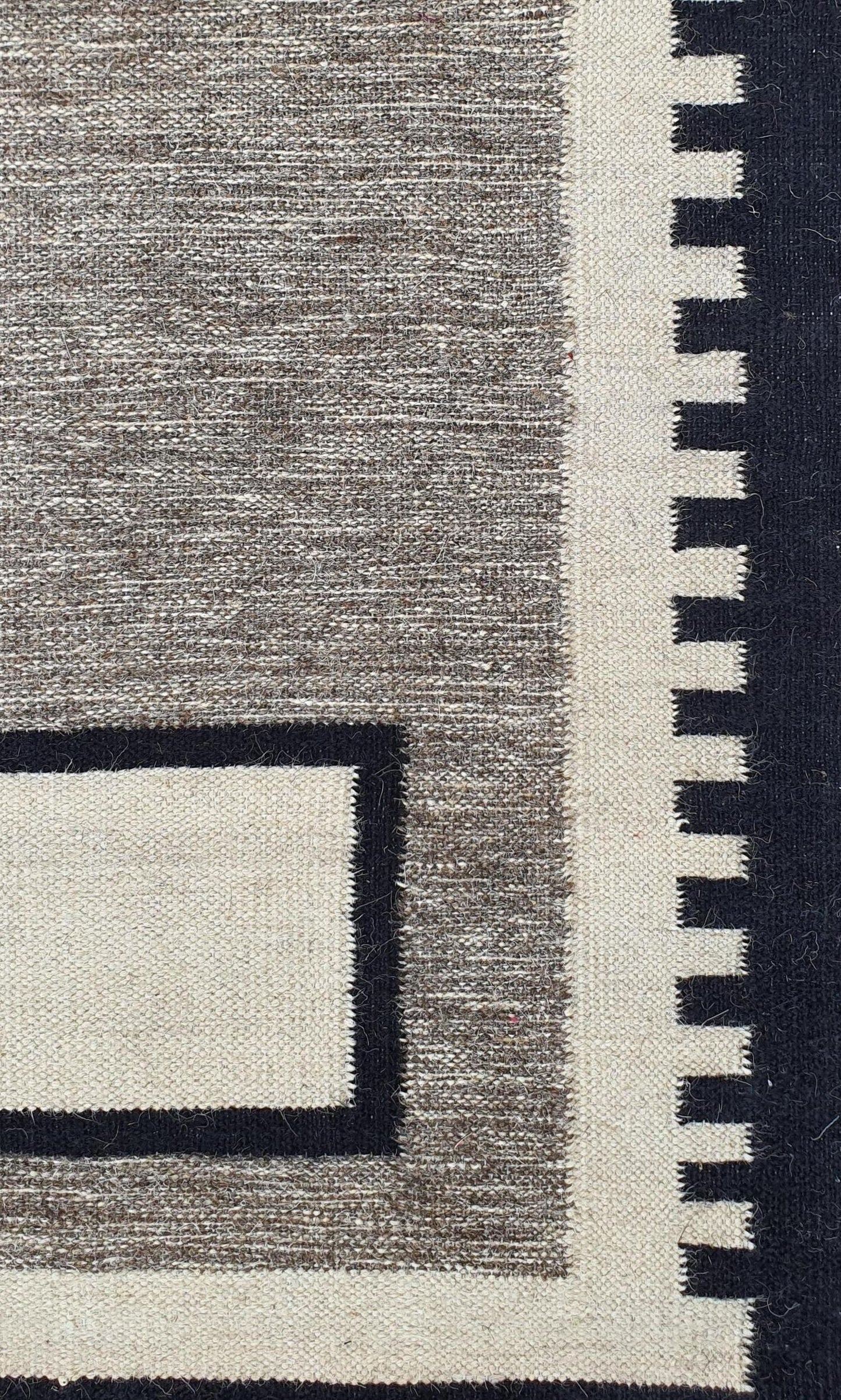 Navajo Design Tribal Rug, J80086