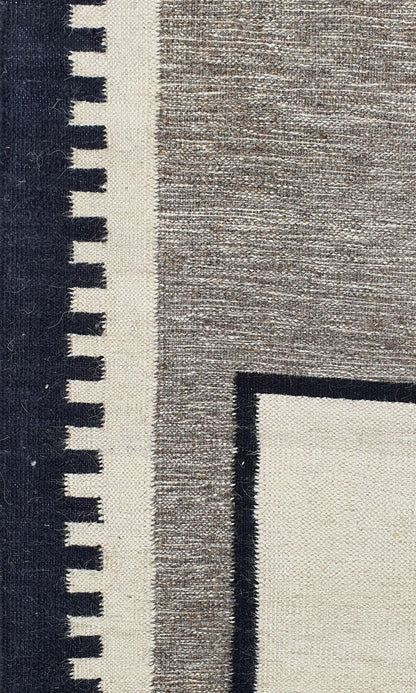 Navajo Design Tribal Rug, J80086