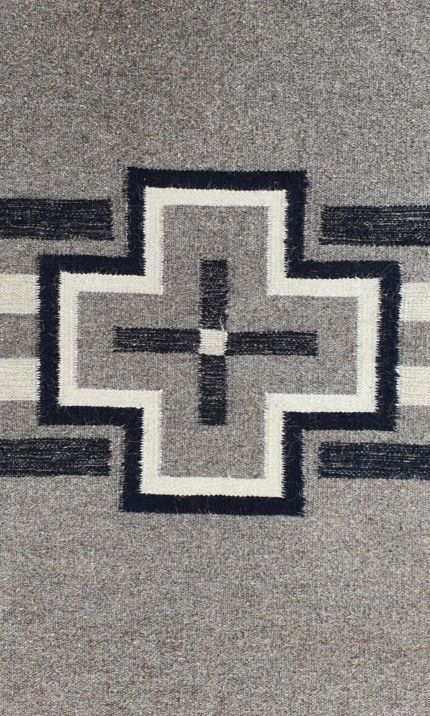 Navajo Design Tribal Rug, J80095