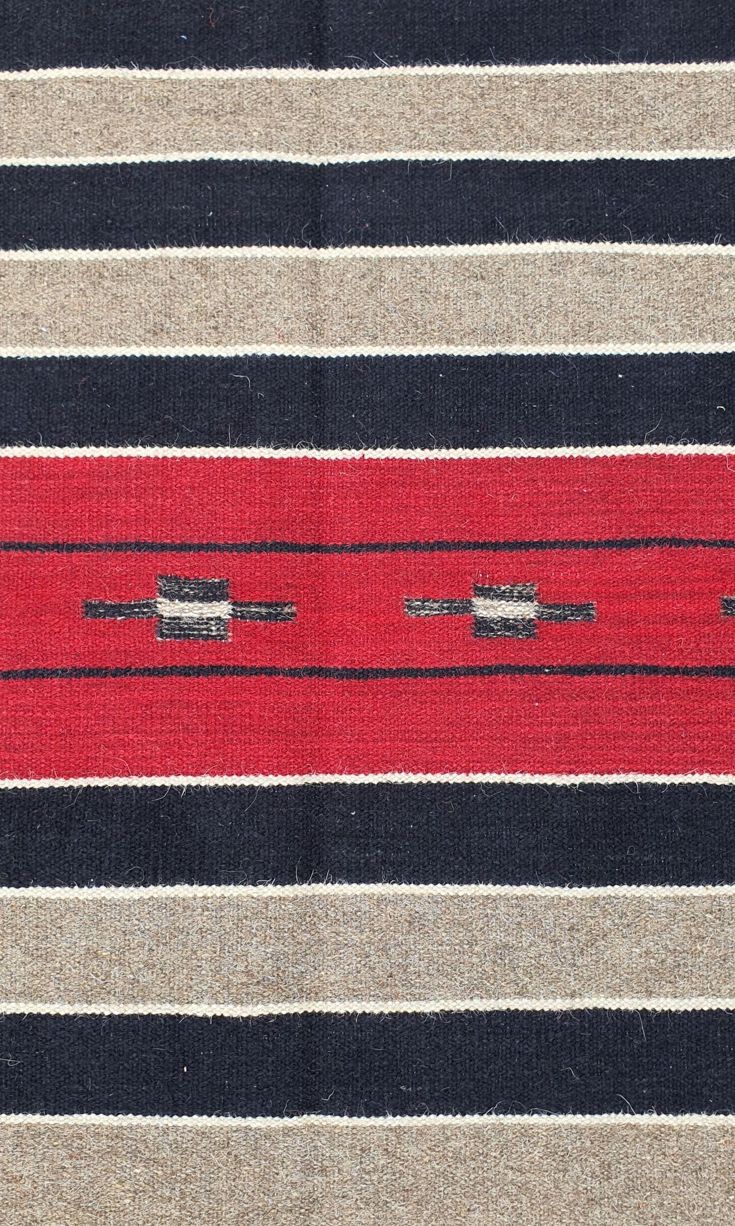 Navajo Handwoven Tribal Rug, J80100