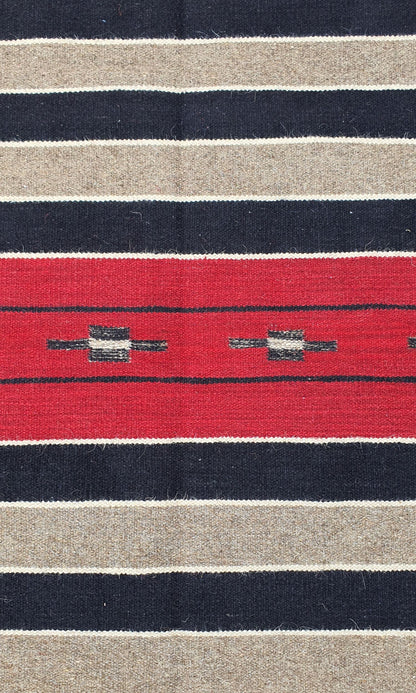 Navajo Handwoven Tribal Rug, J80100