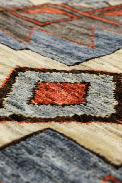 Navajo Handwoven Tribal Rug, J81028