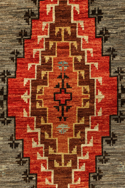 Navajo Handwoven Tribal Rug, J81033