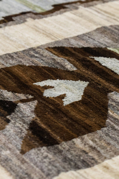 Navajo Handwoven Tribal Rug, J81415