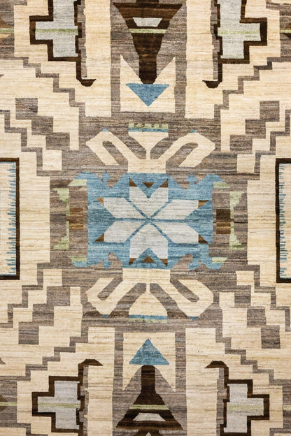 Navajo Handwoven Tribal Rug, J81415
