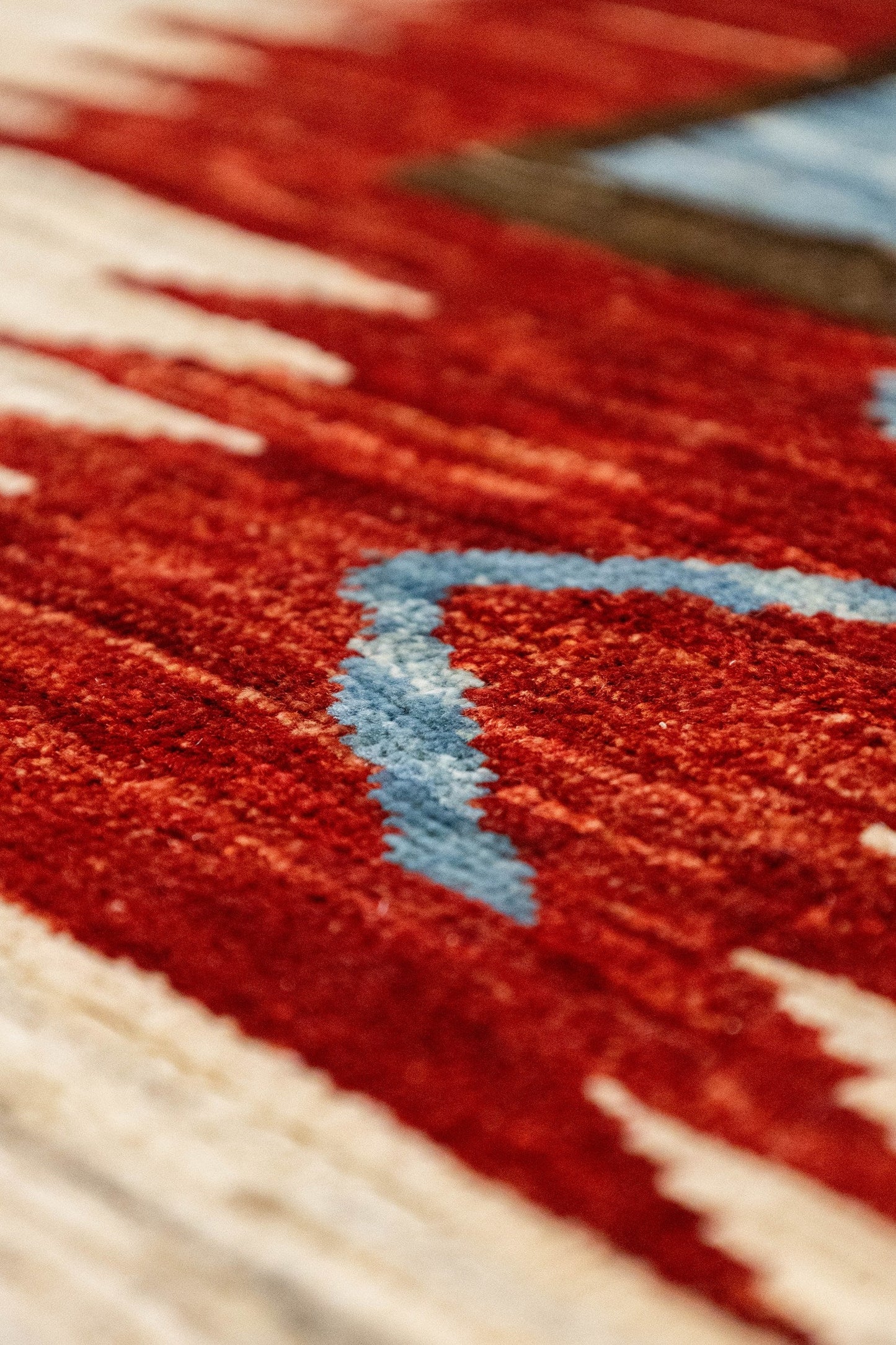 Navajo Handwoven Tribal Rug, J87478