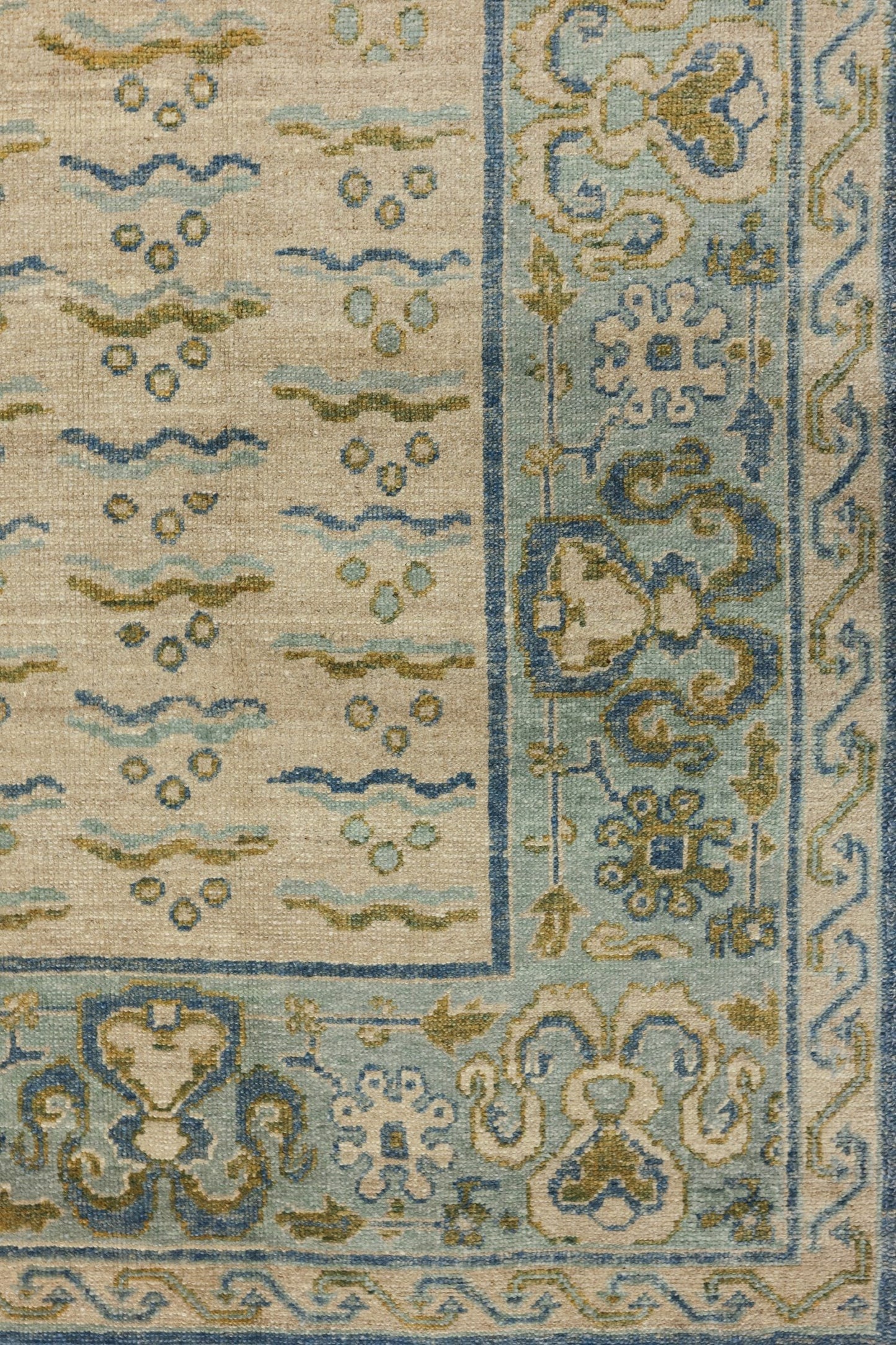 Ottoman Lips Handwoven Tribal Rug, J80488