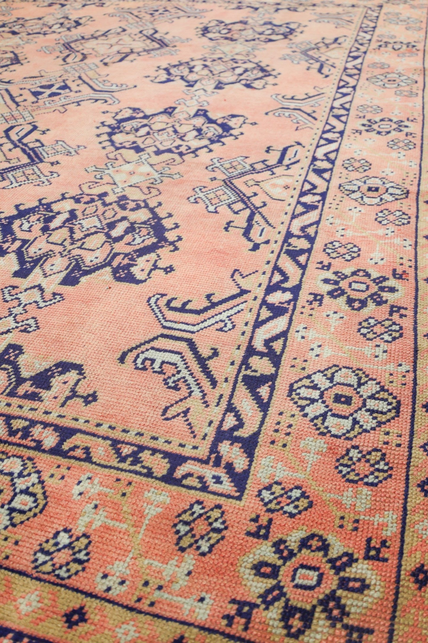 Vintage Oushak Handwoven Tribal Rug, J73092