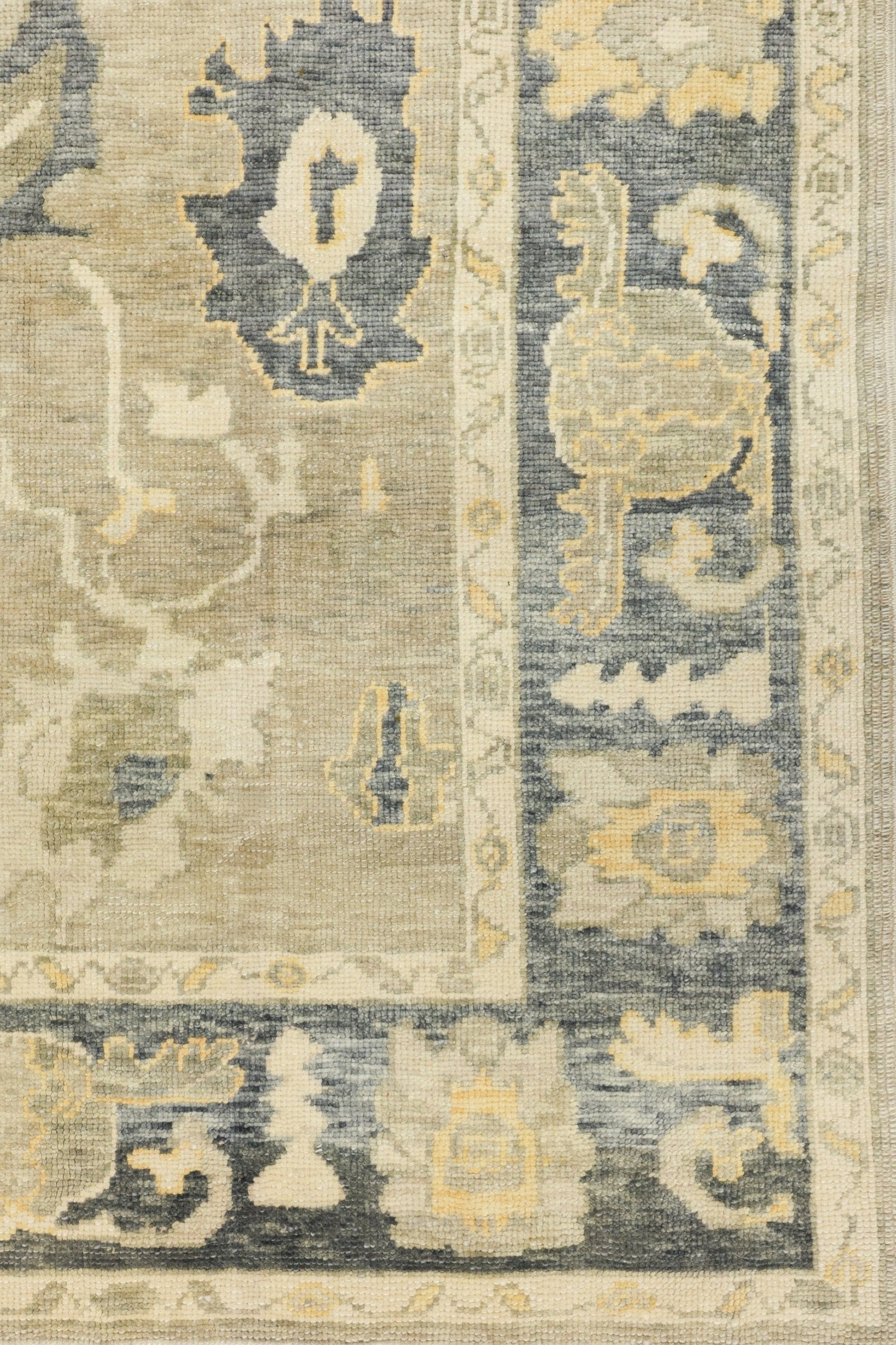 Oushak Handwoven Traditional Rug, J80481