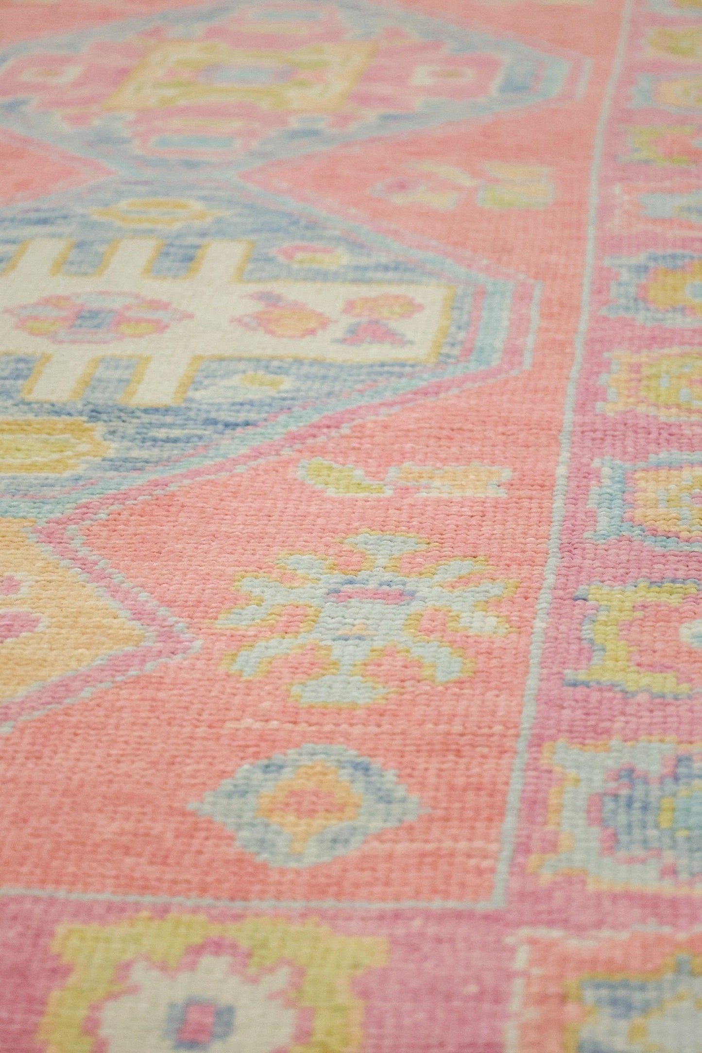 Oushak Handwoven Tribal Rug, J81337