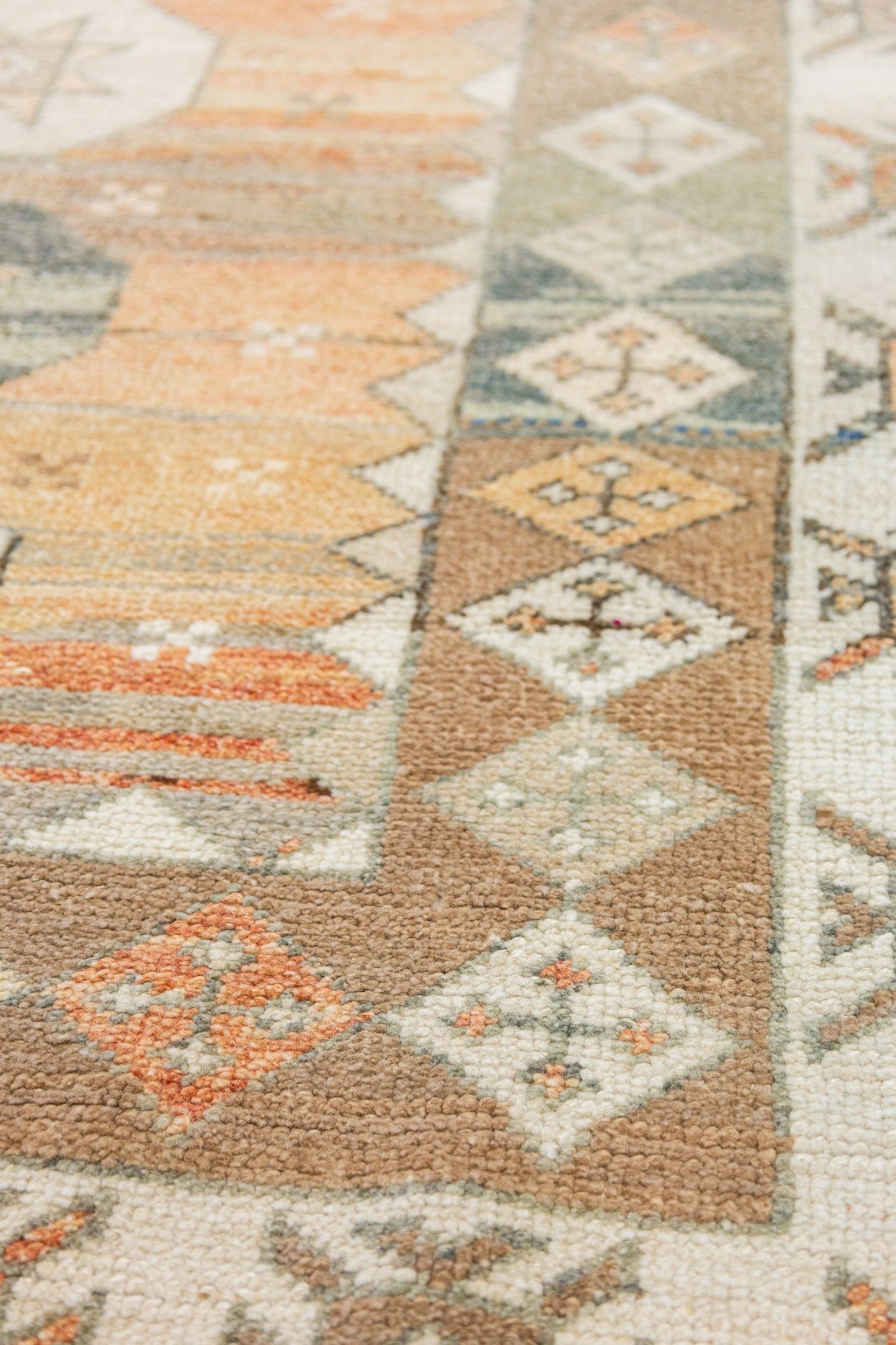 Oushak Handwoven Tribal Rug, J87975