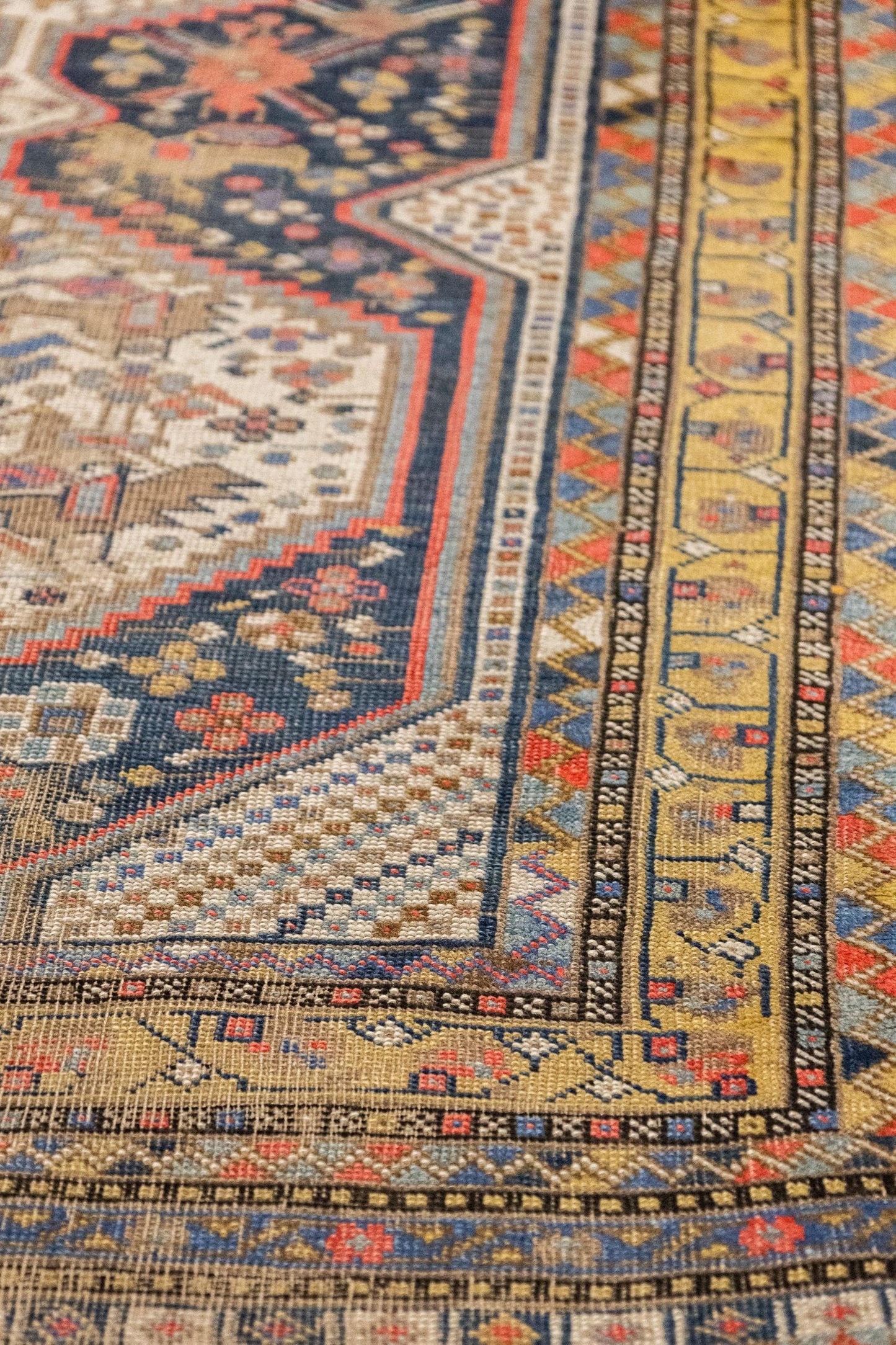 Vintage Qashqai Handwoven Tribal Rug, J87328