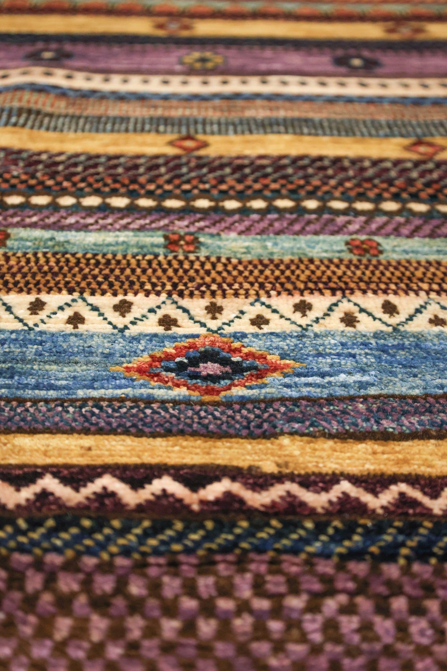 Magic Rugs Multicolored Tribal 1'4X3'9 Indo-Gabbeh Oriental Rug