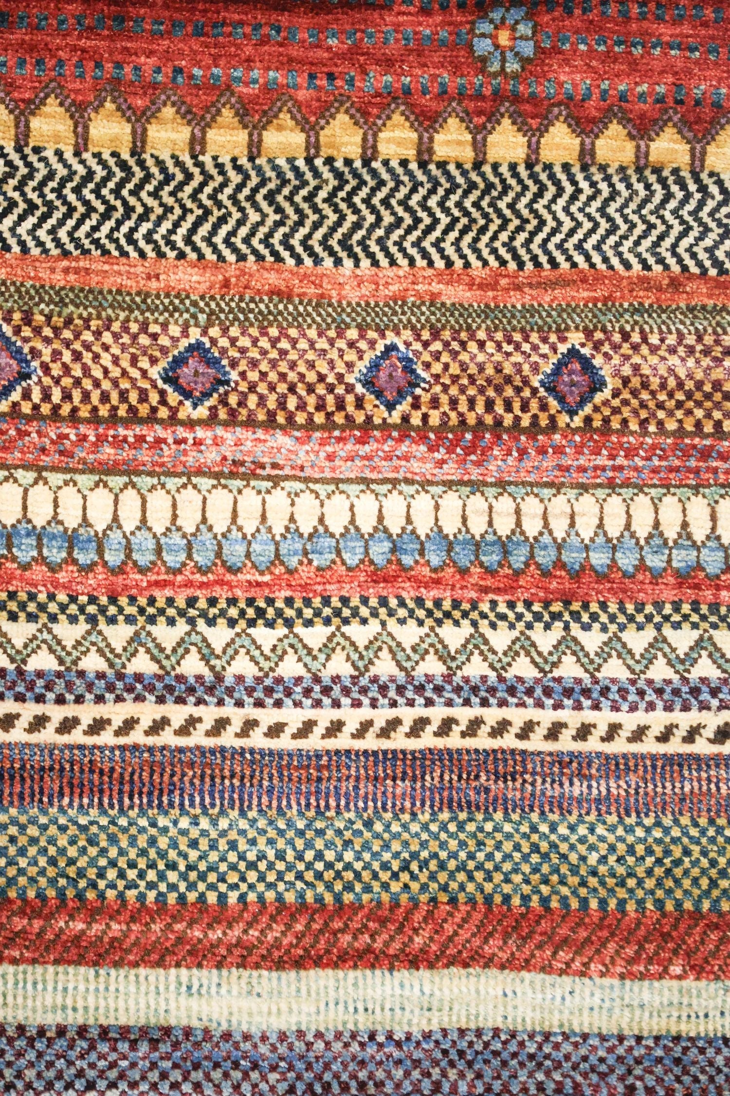 Magic Rugs Multicolored Tribal 1'4X3'9 Indo-Gabbeh Oriental Rug