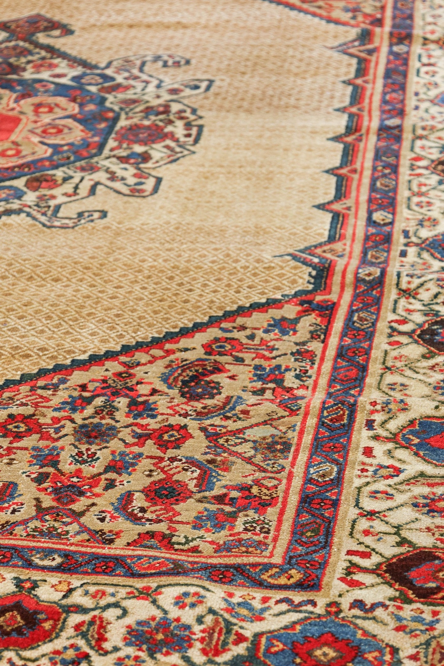 Serab Handwoven Tribal Rug, 83106