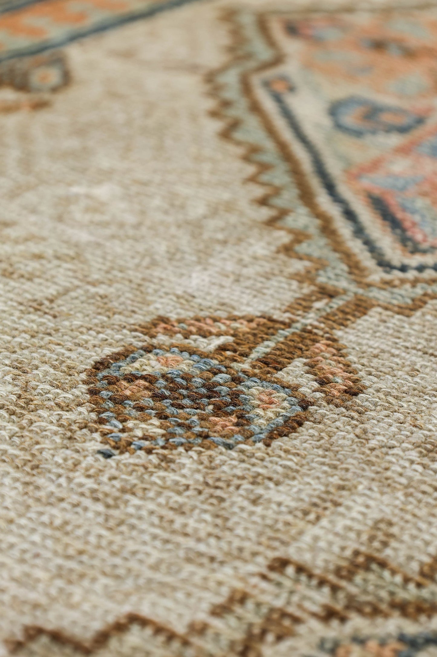 Vintage Serab Handwoven Tribal Rug, J79399