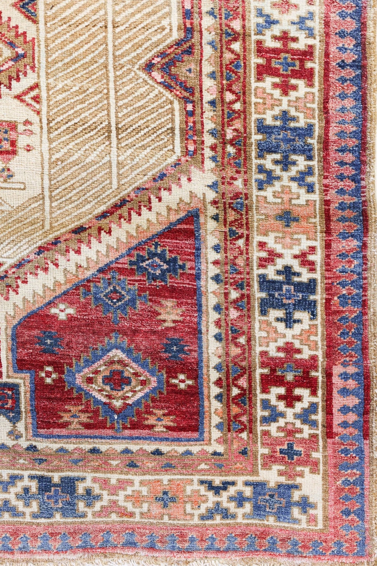 Vintage Serab Handwoven Tribal Rug, J79442