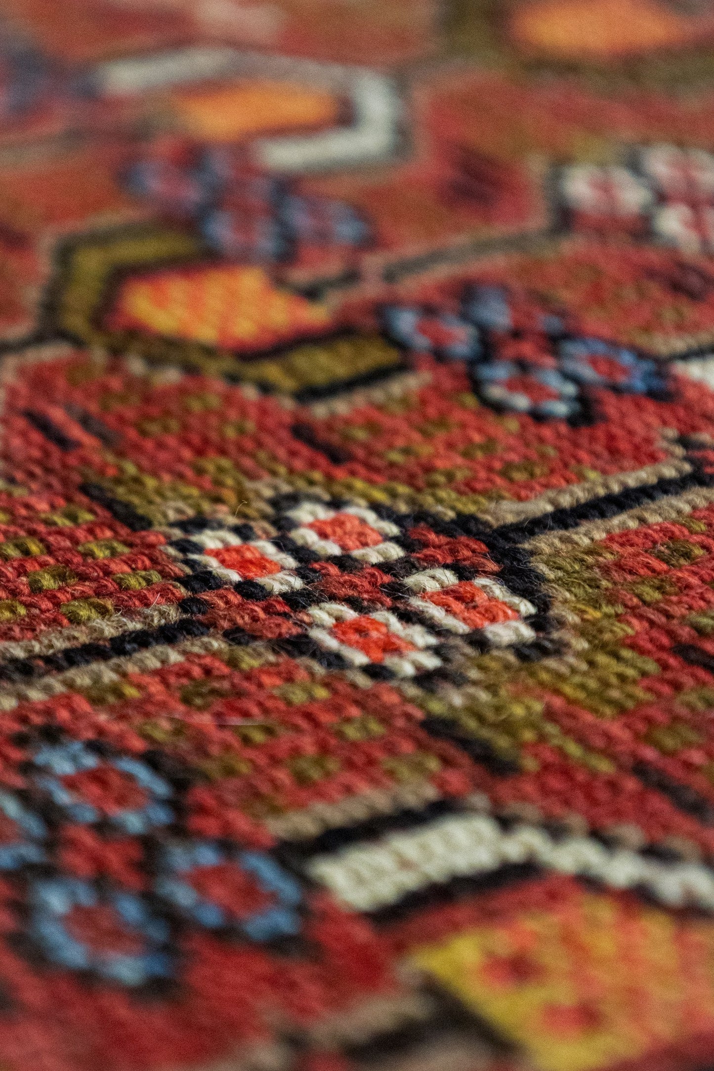 Antique Serab Handwoven Tribal Rug, J87201